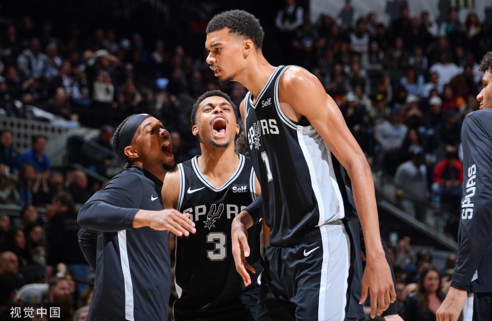 继续为利物 继续为利物