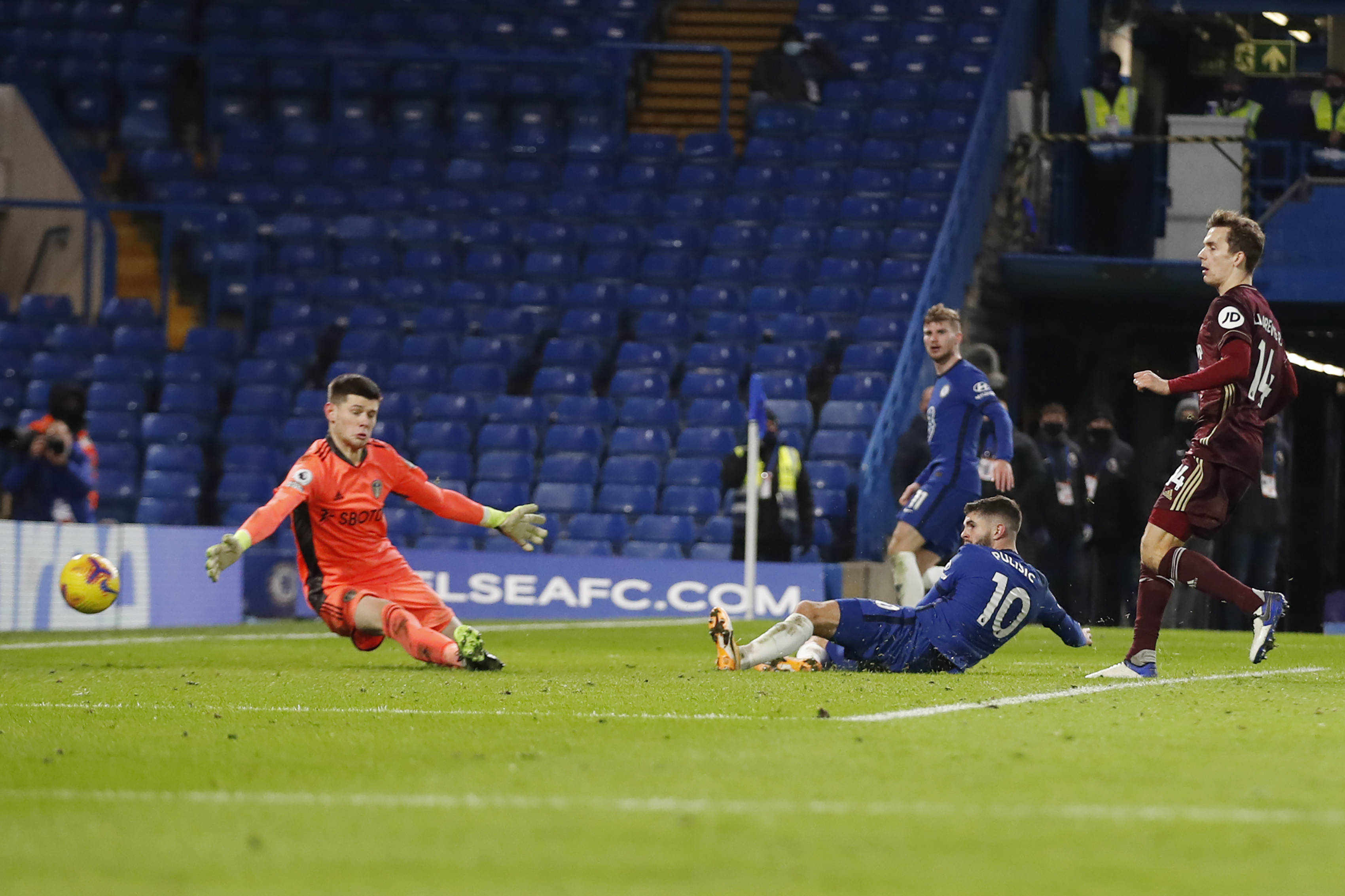 强度日益增 强度日益增